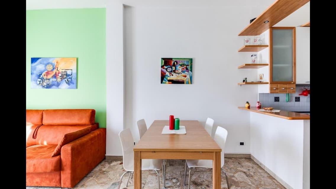 A Due Passi Dal Centro Appartement Forlì Buitenkant foto