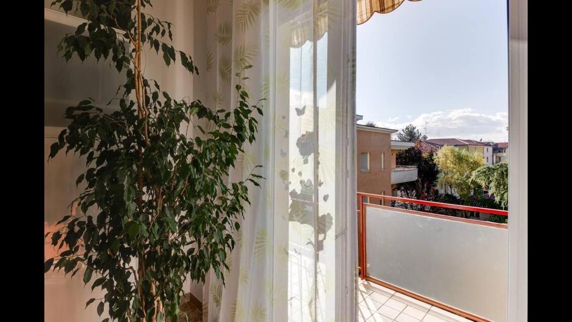A Due Passi Dal Centro Appartement Forlì Buitenkant foto