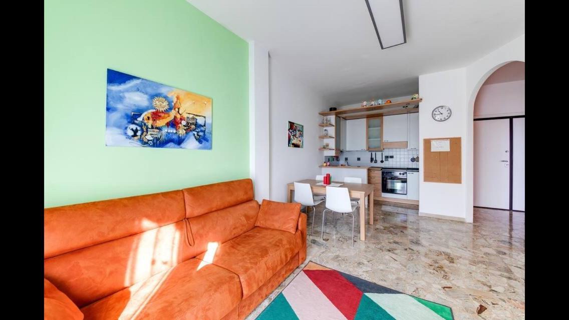 A Due Passi Dal Centro Appartement Forlì Buitenkant foto